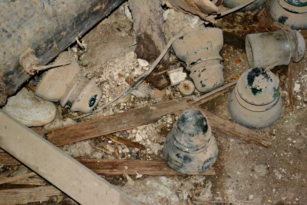 Abandoned Buildings in Moselle, MO