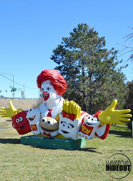 Giant Ronald McDonald Statue